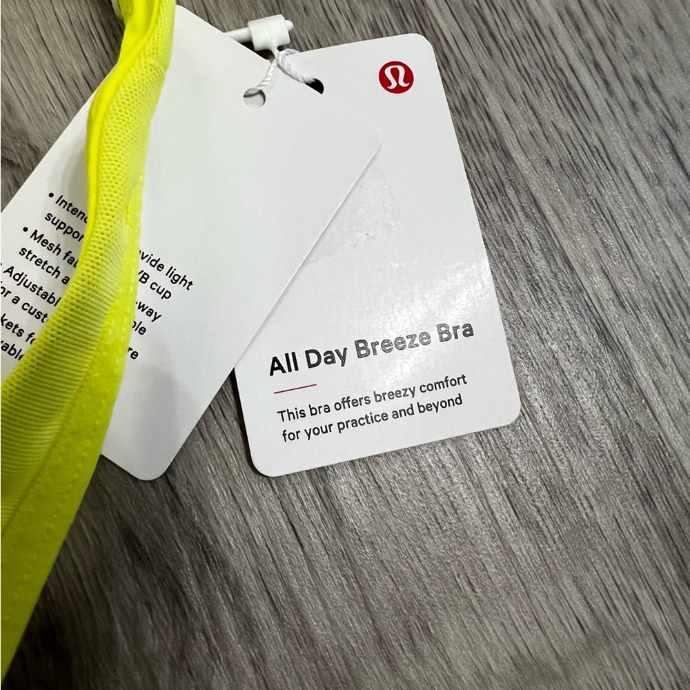 Lululemon All Day Breeze Bra - Picture 2 of 5